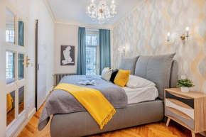 Generous apartment with 2 bedrooms and 2 balconies at Vinohrady by Prague Days